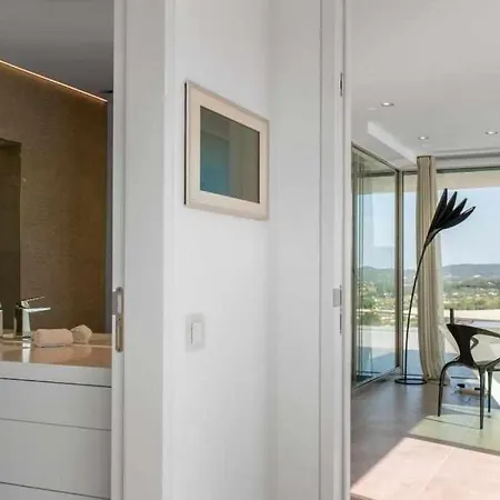 Moderna Con Piscina Santa Eulalia Villa