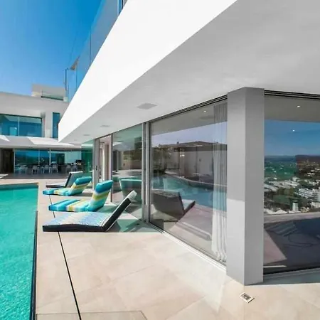 Moderna Con Piscina Santa Eulalia Villa *